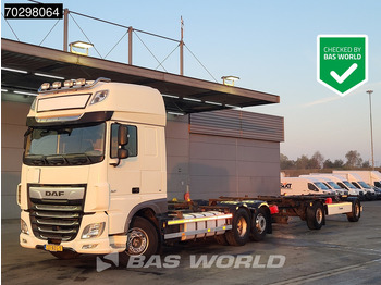 Transporter kontejnera/ Kamion s izmjenjivim sanducima DAF XF 450