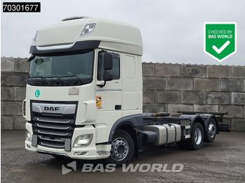 Transporter kontejnera/ Kamion s izmjenjivim sanducima DAF XF 480