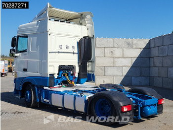 Tegljač DAF XF 480 4X2 Mega Standklima ACC Euro 6: slika Tegljač DAF XF 480 4X2 Mega Standklima ACC Euro 6