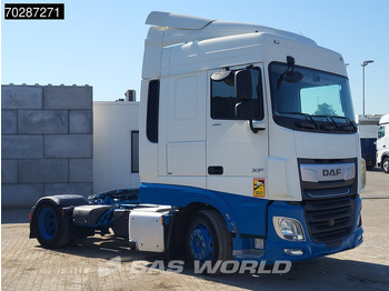 Tegljač DAF XF 480 4X2 Mega Standklima ACC Euro 6: slika Tegljač DAF XF 480 4X2 Mega Standklima ACC Euro 6