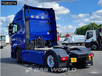 Tegljač Iveco S-Way 530 4X2 Retarder 2xTanks LED Standklima Navi ACC Euro 6: slika Tegljač Iveco S-Way 530 4X2 Retarder 2xTanks LED Standklima Navi ACC Euro 6