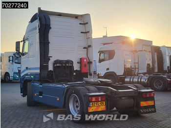 Tegljač Volvo FH 420 4X2 XL VEB StandKlima Xenon EEV: slika Tegljač Volvo FH 420 4X2 XL VEB StandKlima Xenon EEV