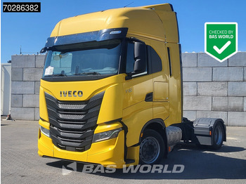 Tegljač IVECO S-WAY