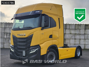 Tegljač IVECO S-WAY