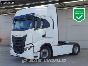 Tegljač IVECO S-WAY