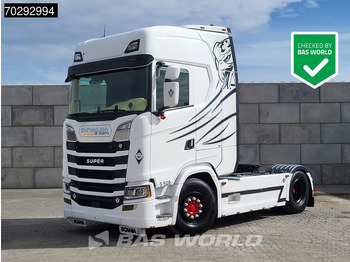 Tegljač SCANIA S 520