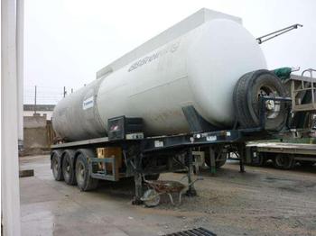 Poluprikolica cisterna Trax 3 ESSIEUX 25000 LITRES: slika Poluprikolica cisterna Trax 3 ESSIEUX 25000 LITRES