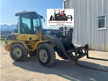 Utovarivač na kotačima VOLVO L30