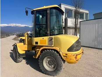 Utovarivač na kotačima Volvo L30Z: slika Utovarivač na kotačima Volvo L30Z