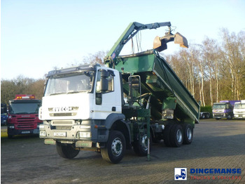 Kamion s kranom IVECO