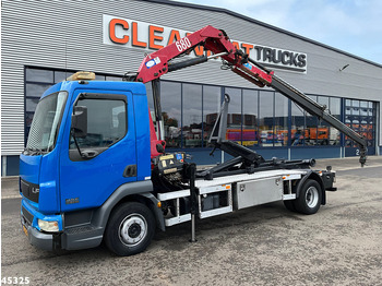 Kamion s kukastom dizalicom DAF LF 45 180