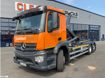Kamion s kukastom dizalicom MERCEDES-BENZ Actros