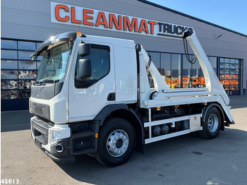 Utovarivač s proklizavajućim upravljanjem VOLVO FE
