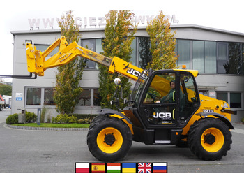 Teleskopski utovarivač na kotačima JCB