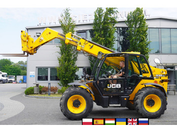 Teleskopski utovarivač na kotačima JCB