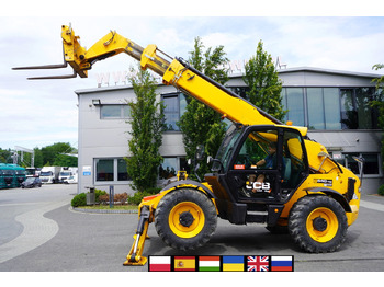 Teleskopski rukovatelj JCB