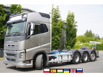 Kamion s kranom VOLVO FH16 750