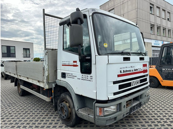 Kamion s otvorenim sandukom IVECO