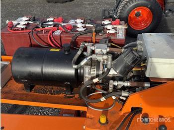 Radna platforma na prikolici 2018 Nifty-Lift NL120T Telescopic Boom Lift: slika Radna platforma na prikolici 2018 Nifty-Lift NL120T Telescopic Boom Lift