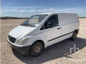 Kamion sandučar MERCEDES-BENZ
