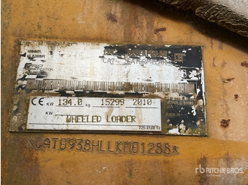 Utovarivač na kotačima CATERPILLAR 938H