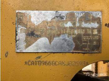 Utovarivač na kotačima CATERPILLAR 966G