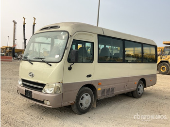 Autobus HYUNDAI