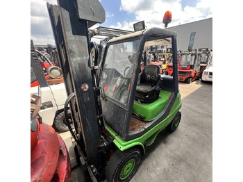 Diesel viličar LINDE H25