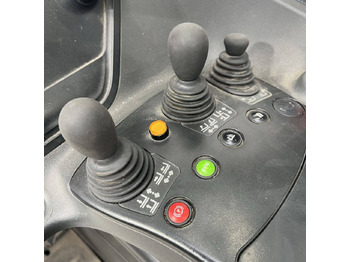 Regalni viličar Linde R20 HD (1120): slika Regalni viličar Linde R20 HD (1120)