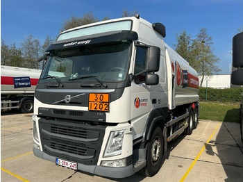 Kamion cisterna VOLVO FM