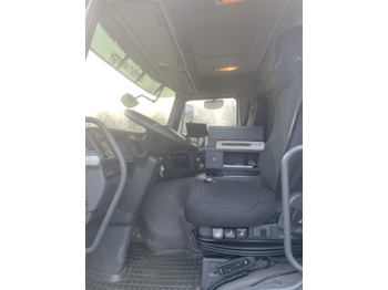 Kamion cisterna Volvo FMFH: slika Kamion cisterna Volvo FMFH