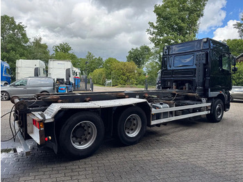 Zakup DAF XF 105.460 6X2 Space Cab Manual 565.815KM DAF XF 105.460 6X2 Space Cab Manual 565.815KM: slika Zakup DAF XF 105.460 6X2 Space Cab Manual 565.815KM DAF XF 105.460 6X2 Space Cab Manual 565.815KM