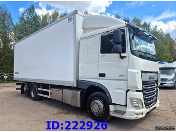 Izotermni kamion DAF XF 106 440