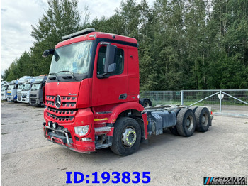 Kamion-šasija MERCEDES-BENZ Arocs