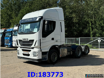 Tegljač IVECO Stralis 560