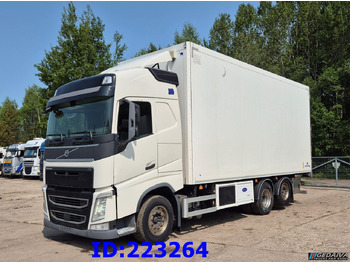 Kamion hladnjača VOLVO FH13 460