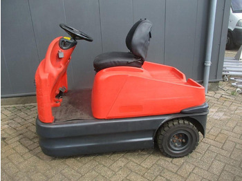 Vučni traktor LINDE P60