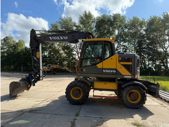 Bager na kotačima VOLVO EWR150E