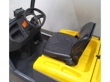 Vučni traktor Dec Bull 2: slika Vučni traktor Dec Bull 2