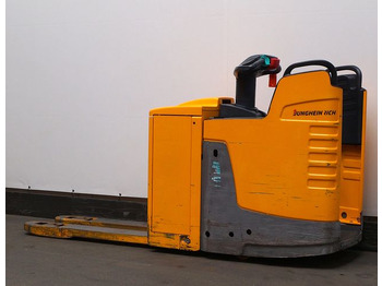 Paletni viličar Jungheinrich ERE225: slika Paletni viličar Jungheinrich ERE225 Paletni viličar Jungheinrich ERE225: slika Paletni viličar Jungheinrich ERE225