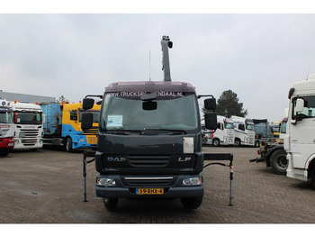 Kamion s kranom DAF LF 45.180 + FASSI F50 + 7.5T: slika Kamion s kranom DAF LF 45.180 + FASSI F50 + 7.5T