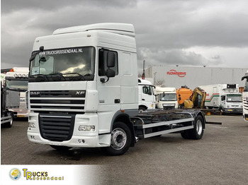 Kamion-šasija DAF XF 105 460