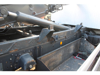 Kamion s kukastom dizalicom Iveco Eurocargo 150E18 + manual + 3p: slika Kamion s kukastom dizalicom Iveco Eurocargo 150E18 + manual + 3p Kamion s kukastom dizalicom Iveco Eurocargo 150E18 + manual + 3p: slika Kamion s kukastom dizalicom Iveco Eurocargo 150E18 + manual + 3p