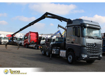 Kamion s kranom MERCEDES-BENZ Arocs