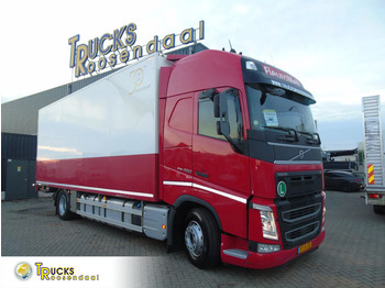 Kamion hladnjača VOLVO FH 460