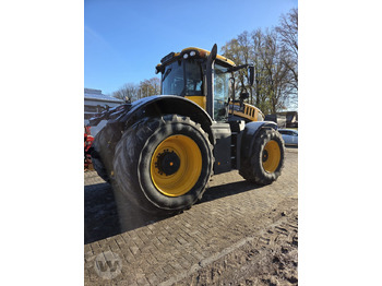 Zakup JCB FasTrac 8330 JCB FasTrac 8330: slika Zakup JCB FasTrac 8330 JCB FasTrac 8330