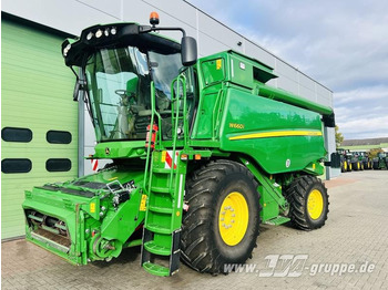Kombajn za žetvu JOHN DEERE W660