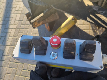 Drobilica stabala OBMTEC Pro270XL stump grinder: slika Drobilica stabala OBMTEC Pro270XL stump grinder Drobilica stabala OBMTEC Pro270XL stump grinder: slika Drobilica stabala OBMTEC Pro270XL stump grinder