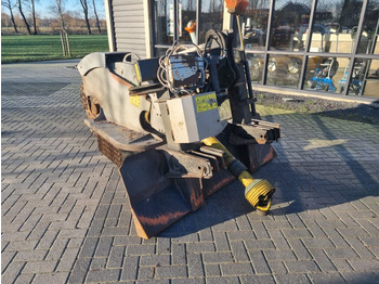 Drobilica stabala OBMTEC Pro270XL stump grinder: slika Drobilica stabala OBMTEC Pro270XL stump grinder Drobilica stabala OBMTEC Pro270XL stump grinder: slika Drobilica stabala OBMTEC Pro270XL stump grinder