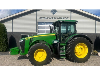 Traktor JOHN DEERE 8320R